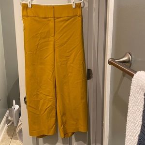 Lane Bryant Wide-Leg Capris Pants Size 24 Gold